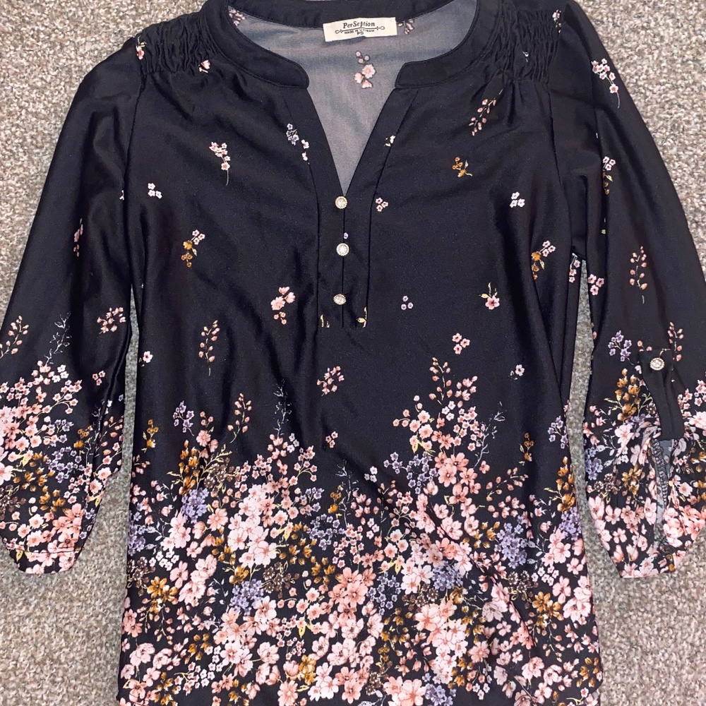 Black Flowery Dress Shirt - Size Petite Small